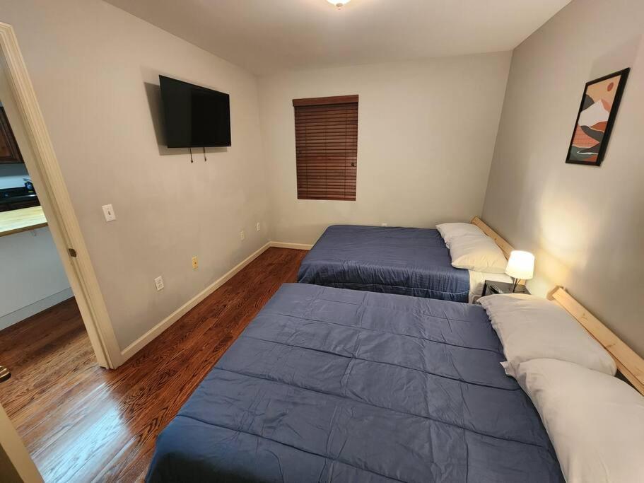 Luxury 2 Bed Apt, Mins To Nyc! Union City Bagian luar foto
